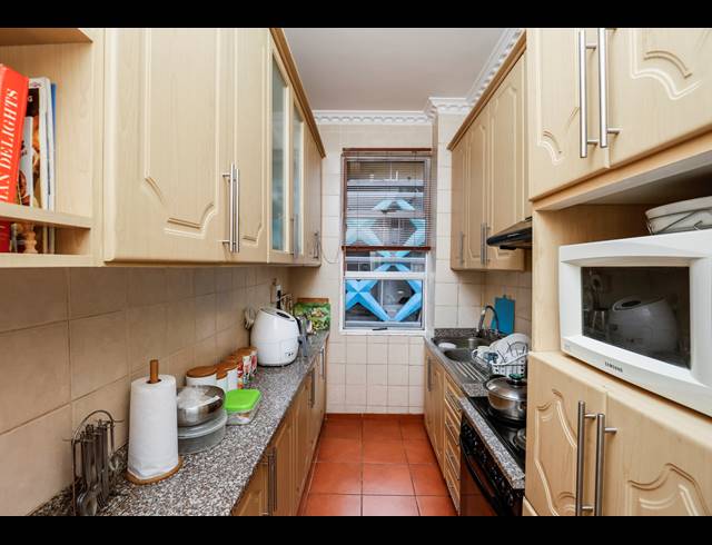 2 BEDROOM APARTMENT FOR SALE IN SOUTH BEACH